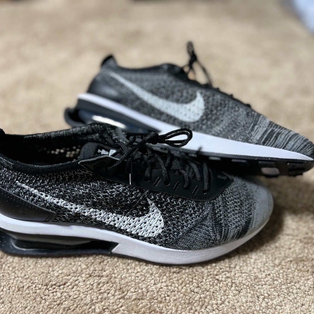 Nike Air Max Flyknit Racer Running Shoes